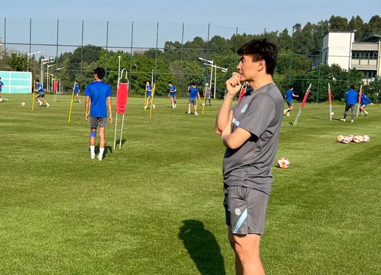 国产一区二区三区免费看